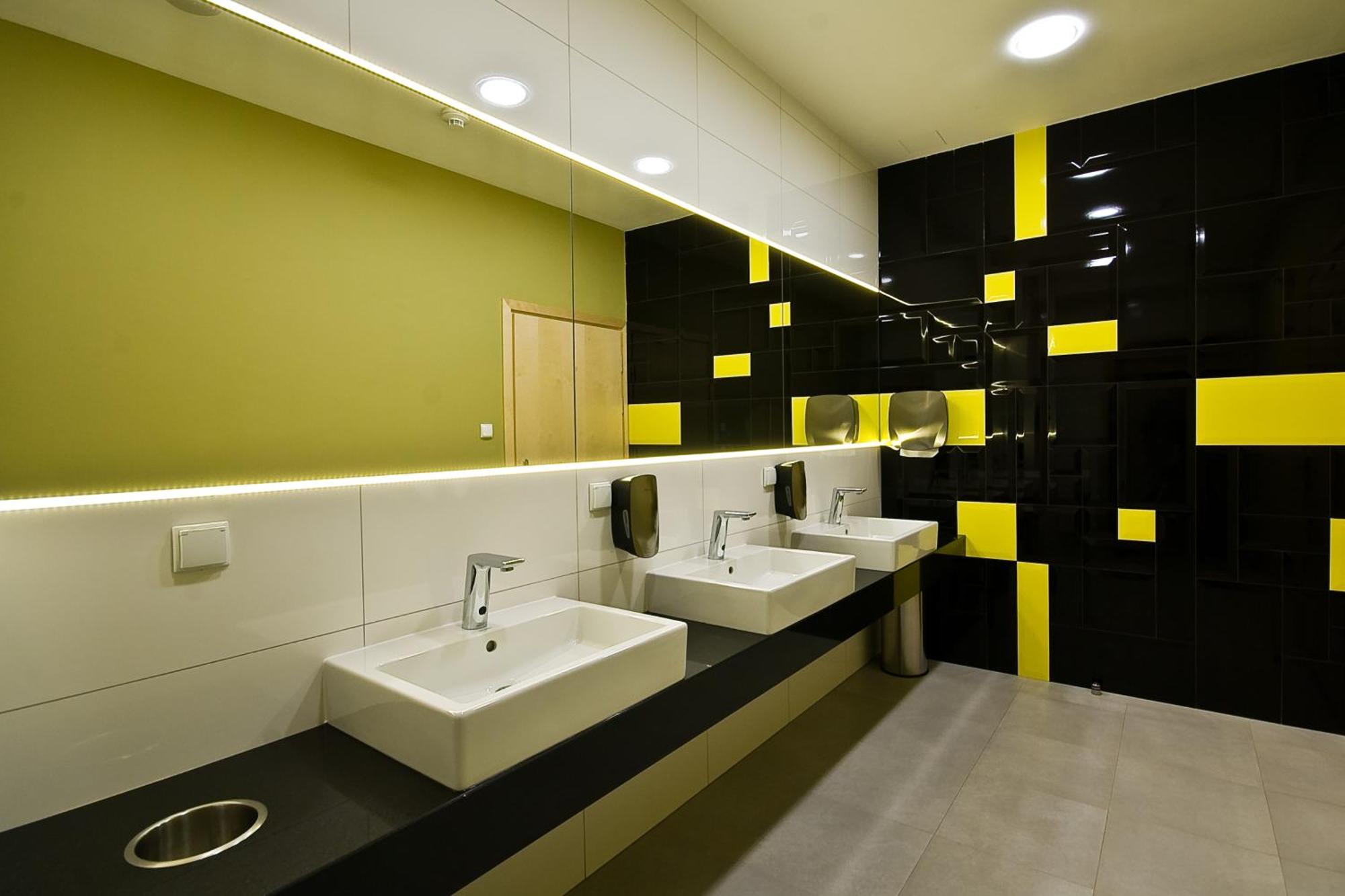 Hotel Poznanski A2 Luboń Esterno foto