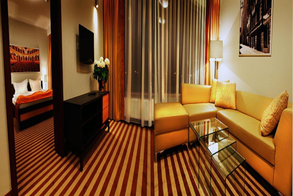 Hotel Poznanski A2 Luboń Camera foto