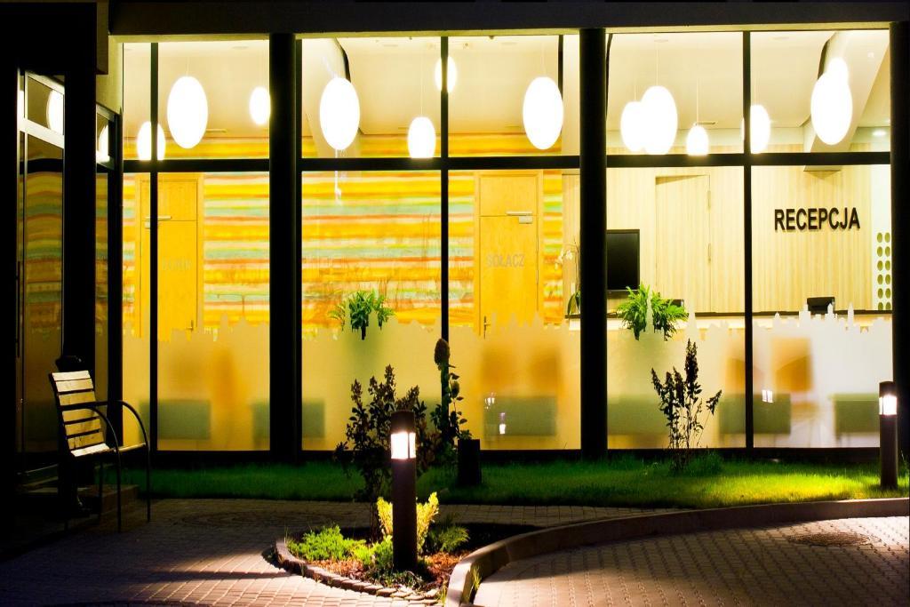Hotel Poznanski A2 Luboń Esterno foto